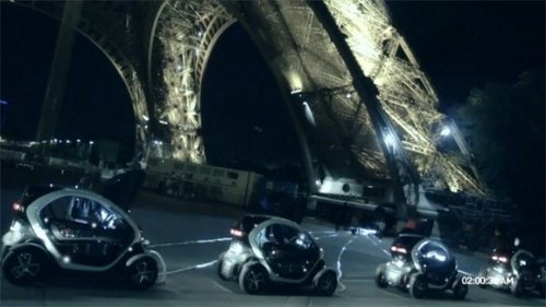 Renault conecta al Twizy a la Torre Eiffel en su más reciente comercial