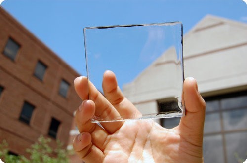 Científicos desarrollan un nuevo panel solar transparente