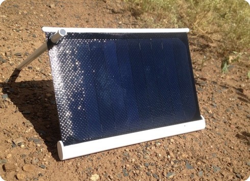 Solarade: un cargador solar liviano y potente