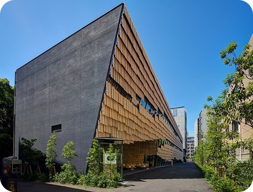 nueva-fachada-orgánica-en-la-universidad-de-tokio