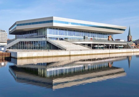 La mayor biblioteca de Escandinavia usa energía solar
