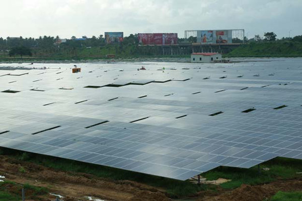 India tiene el primer aeropuerto que funciona en un 100 con energía solar