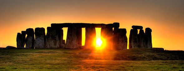 Stonehenge, un ícono popular de la cultura inglesa durante el solsticio